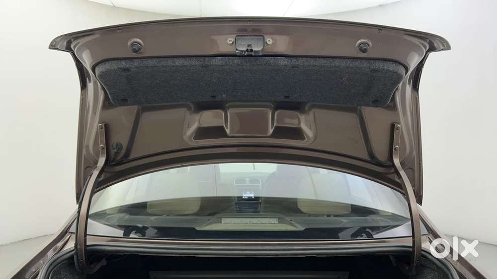 Volkswagen Vento 2013-2015 1.2 Tsi Highline At, 2016, Petrol