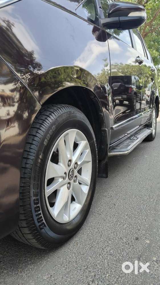 Toyota Innova Crysta 2.4 Gx Mt 8s, 2017, Diesel