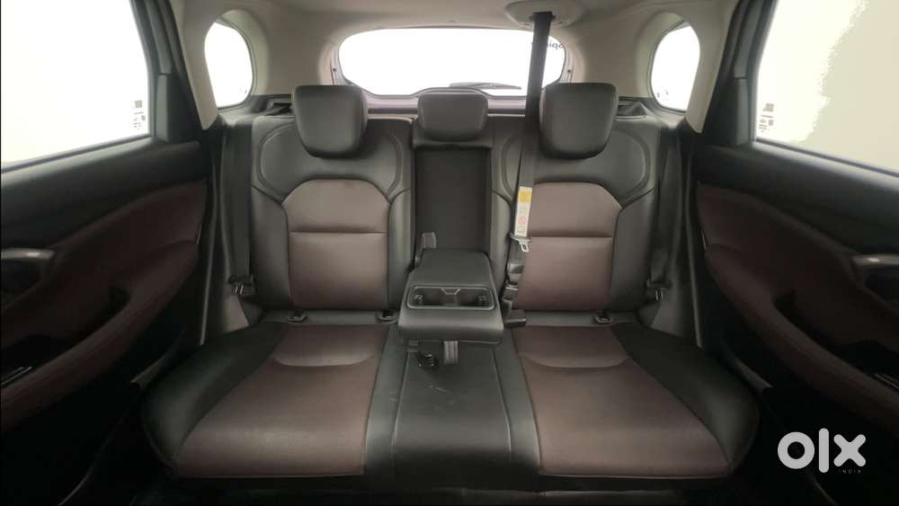Maruti Suzuki Grand Vitara 1.5 Alpha Smart Hybrid, 2024, Petrol