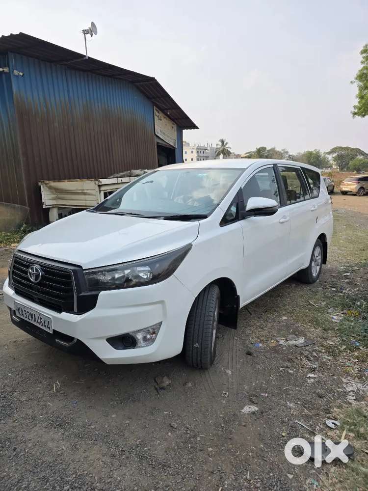 Toyota Innova Crysta 2018 Diesel Well Maintained