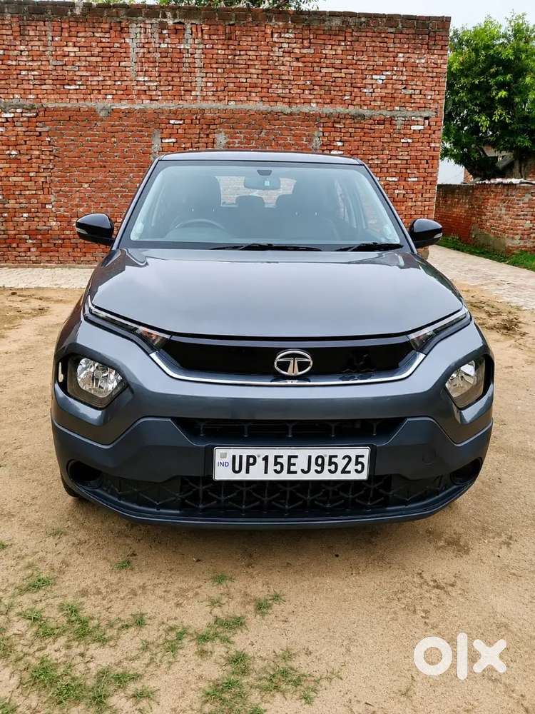 Tata Punch Smart 2024