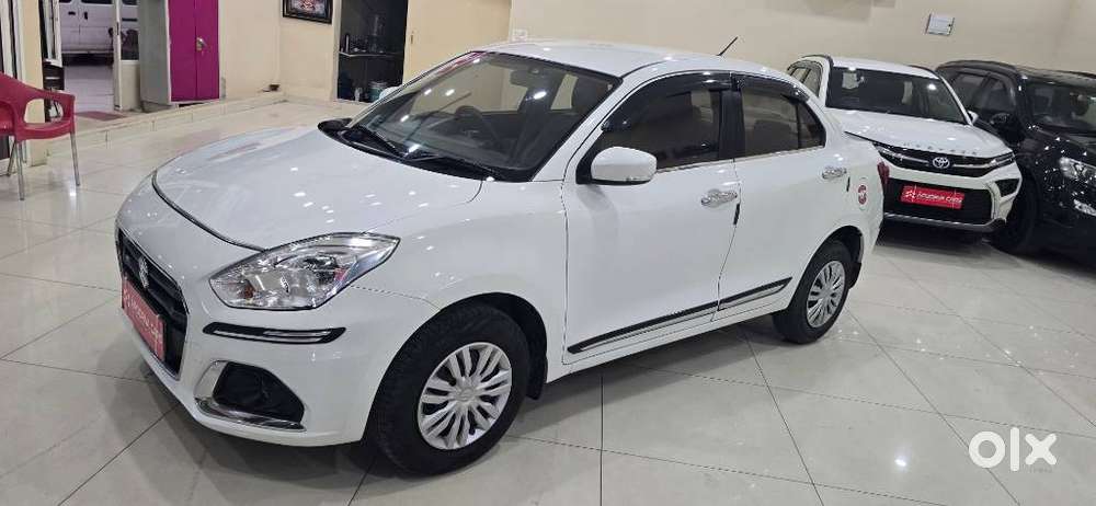 Maruti Suzuki Swift Dzire 1.3 Vxi, 2022, Petrol