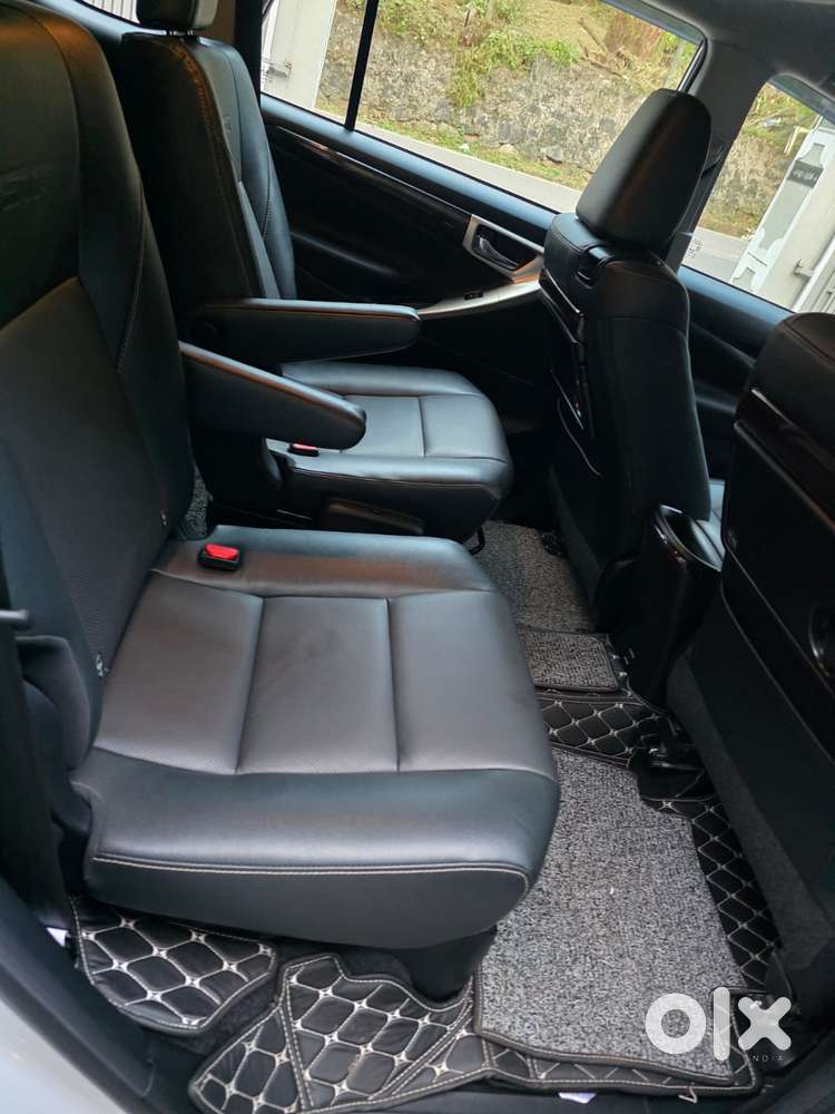 Toyota Innova Crysta Zx 2.4 Diesel 7 Seater, 2023, Diesel