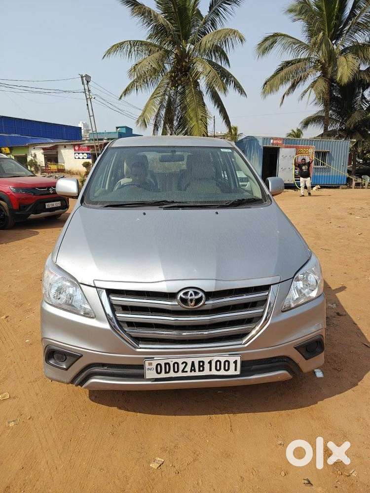 Toyota Innova 2.5 Gx 7 Str Bs-iii, 2016, Diesel