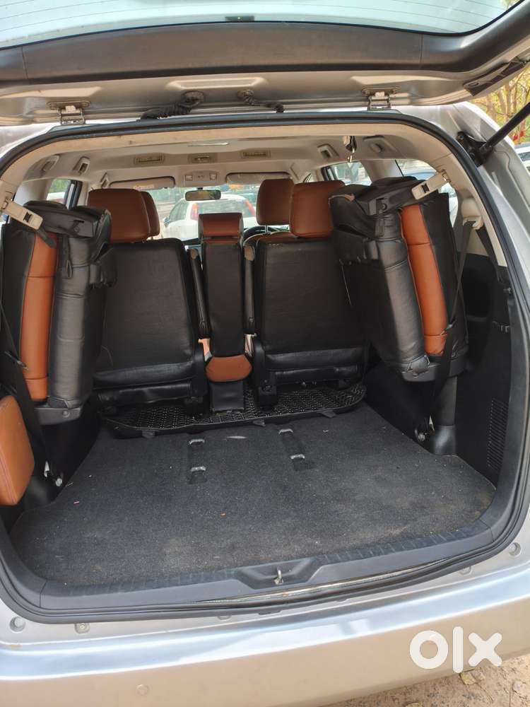 Toyota Innova Crysta 2.8 Gx At, 2017, Diesel