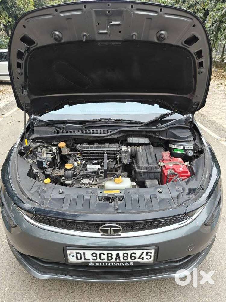 Tata Altroz 1.2 Xe, 2023, Petrol
