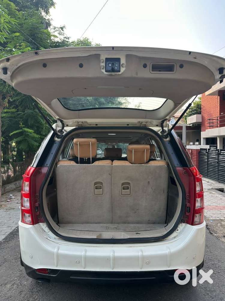 Mahindra Xuv500 2.2 W10 Sportz Edition Mt, 2016, Diesel