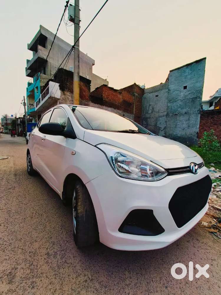 Hyundai Xcent 2016 Cng Third Owner
