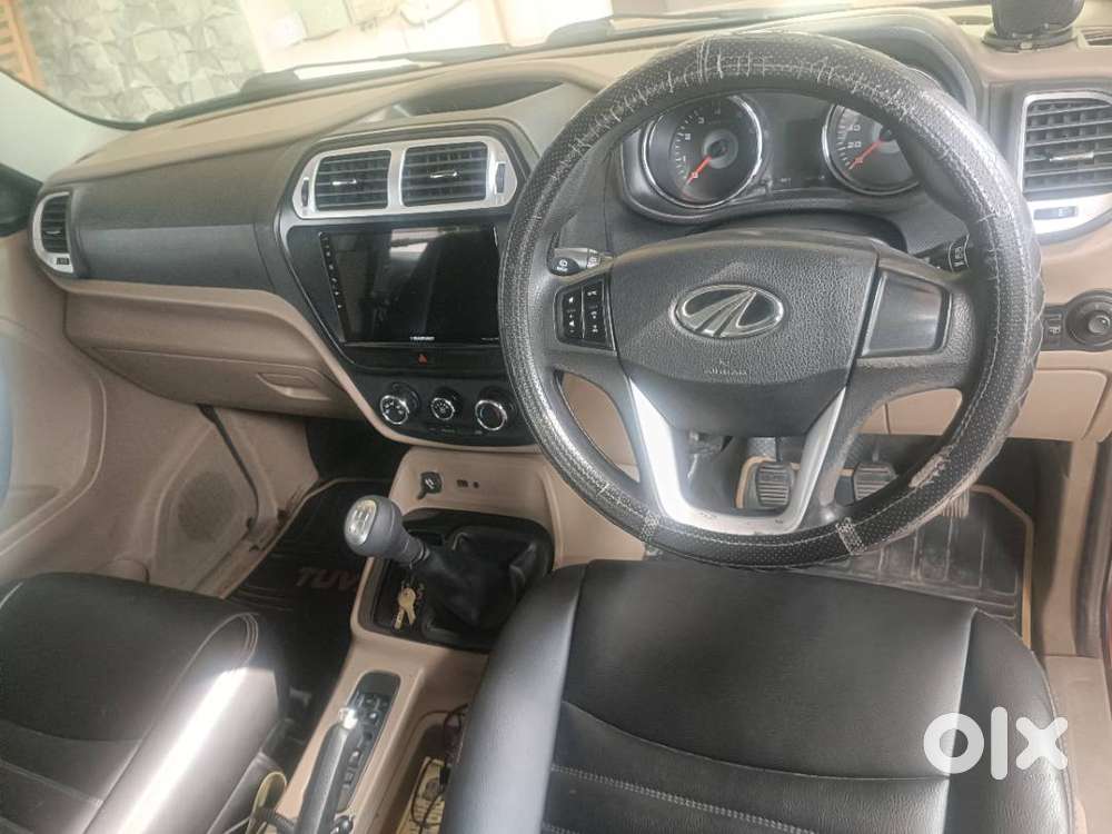 Mahindra Tuv300
