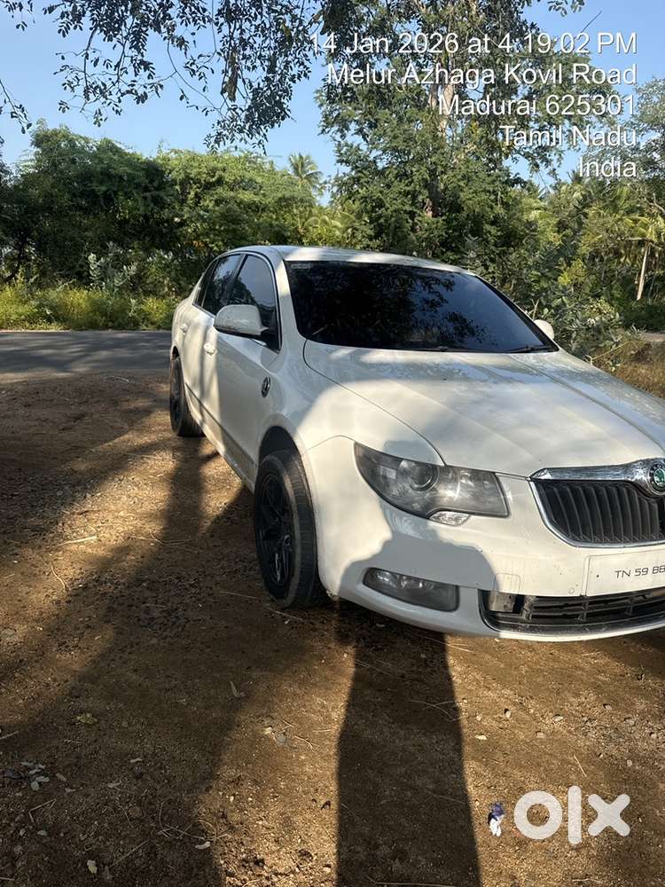 Skoda Superb Diesel 2013