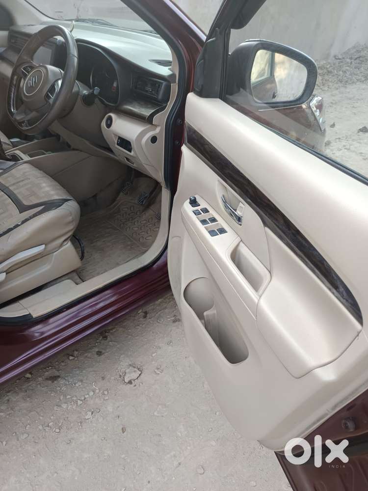 Maruti Suzuki Ertiga Zxi Shvs, 2019, Petrol