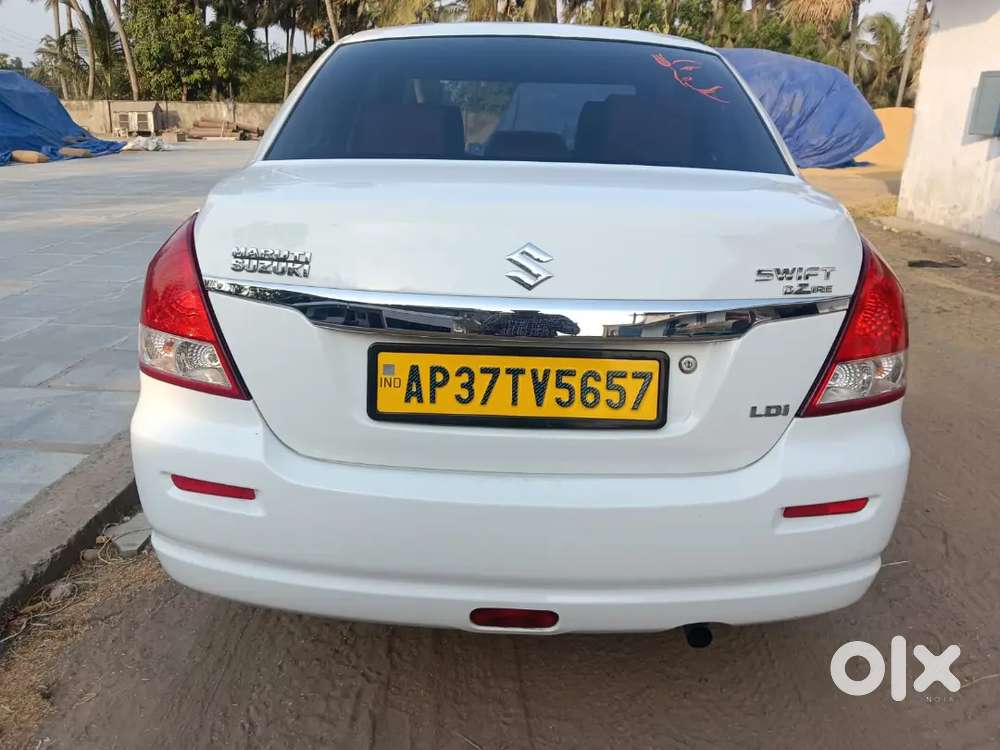 Maruti Suzuki Dzire 2015 Diesel 290000 Km Driven