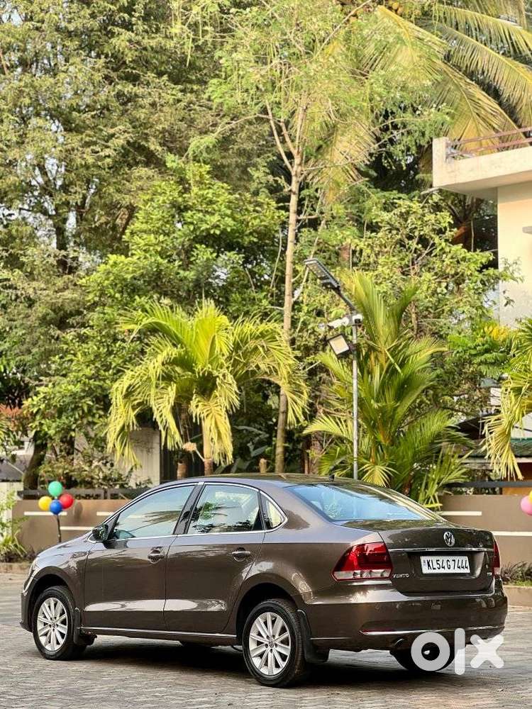 Volkswagen Vento 1.5 Highline Plus At 16 Alloy, 2015, Diesel