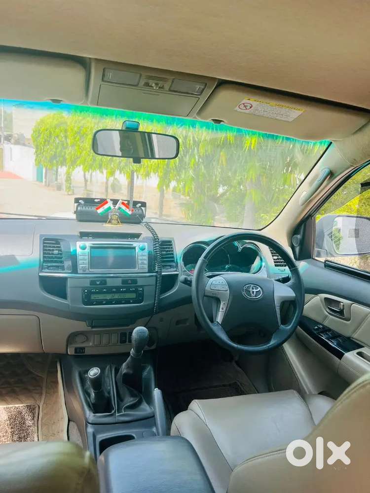 Toyota Fortuner 2013