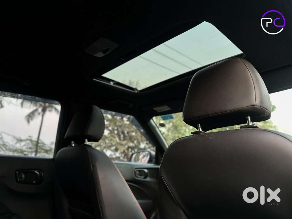 Hyundai Venue N Line 1.0 N6 Turbo Dct Dual Tone, 2023, Petrol