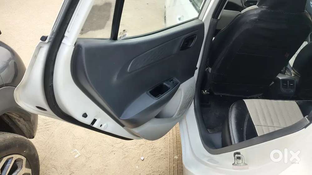 Hyundai Grand I10 2023 Car
