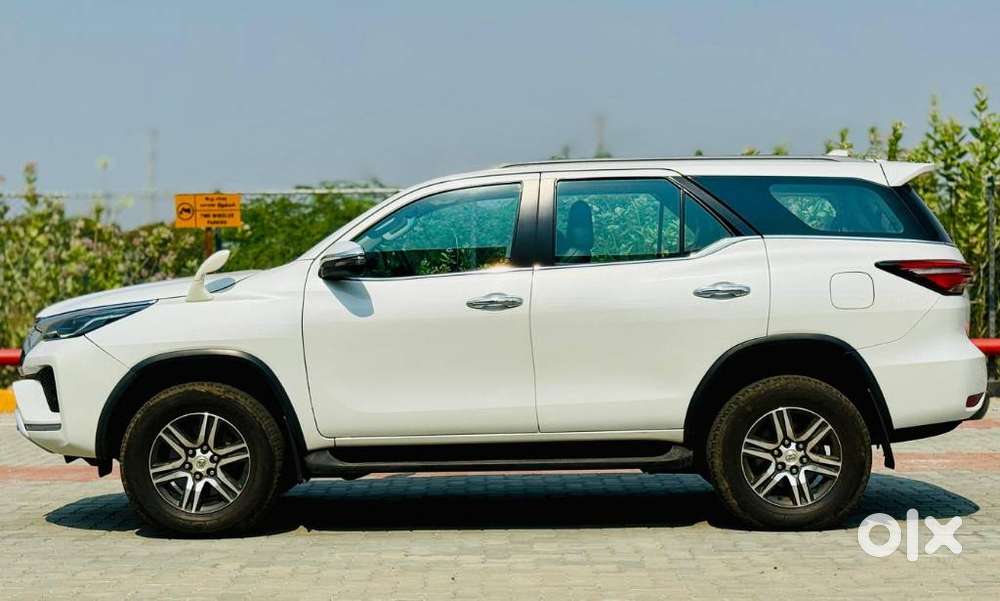 Toyota Fortuner 4x2 At 2.8 Diesel, 2023, Diesel