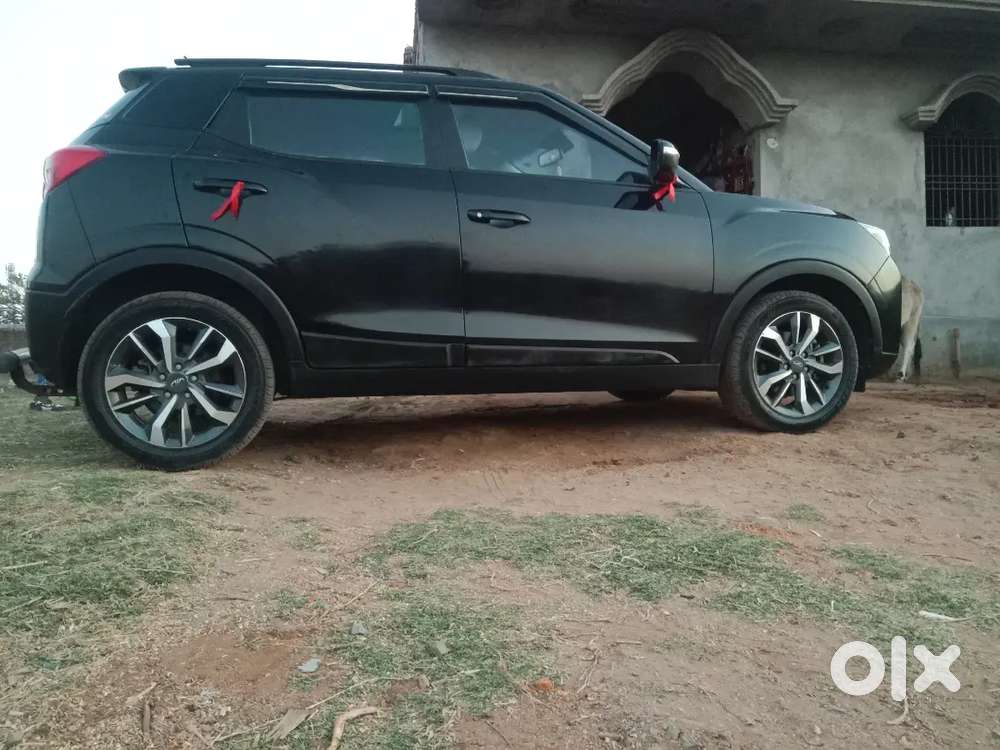 Mahindra Xuv300 2021 Second Owner