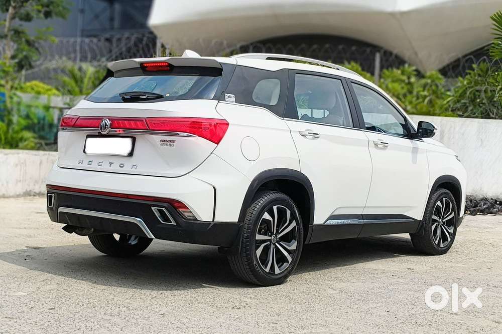Mg Hector Savvy Pro 1.5 Turbo Cvt Dual Tone, 2023, Petrol