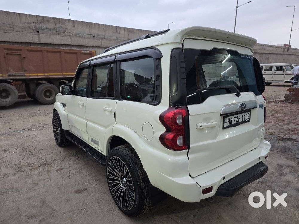 Mahindra Scorpio S11 Mt 7s, 2021, Diesel