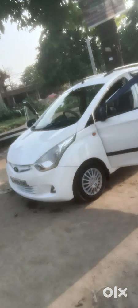 Hyundai Eon 2013 Petrol 52000 Km Driven