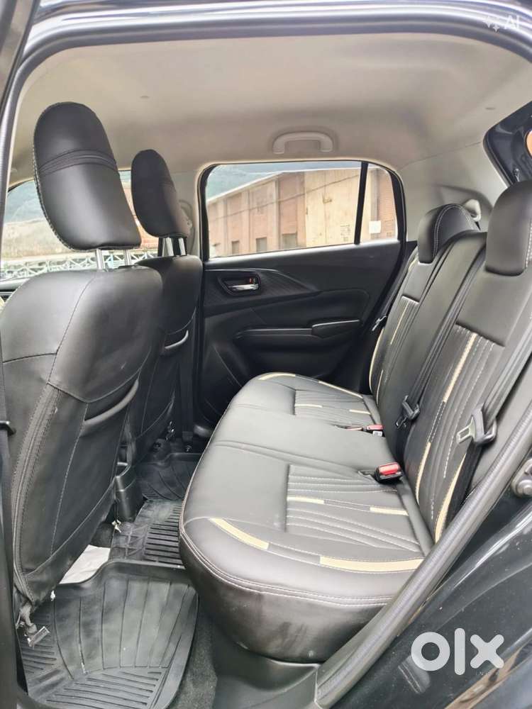 Maruti Suzuki Swift Vxi + Manual, 2025, Petrol