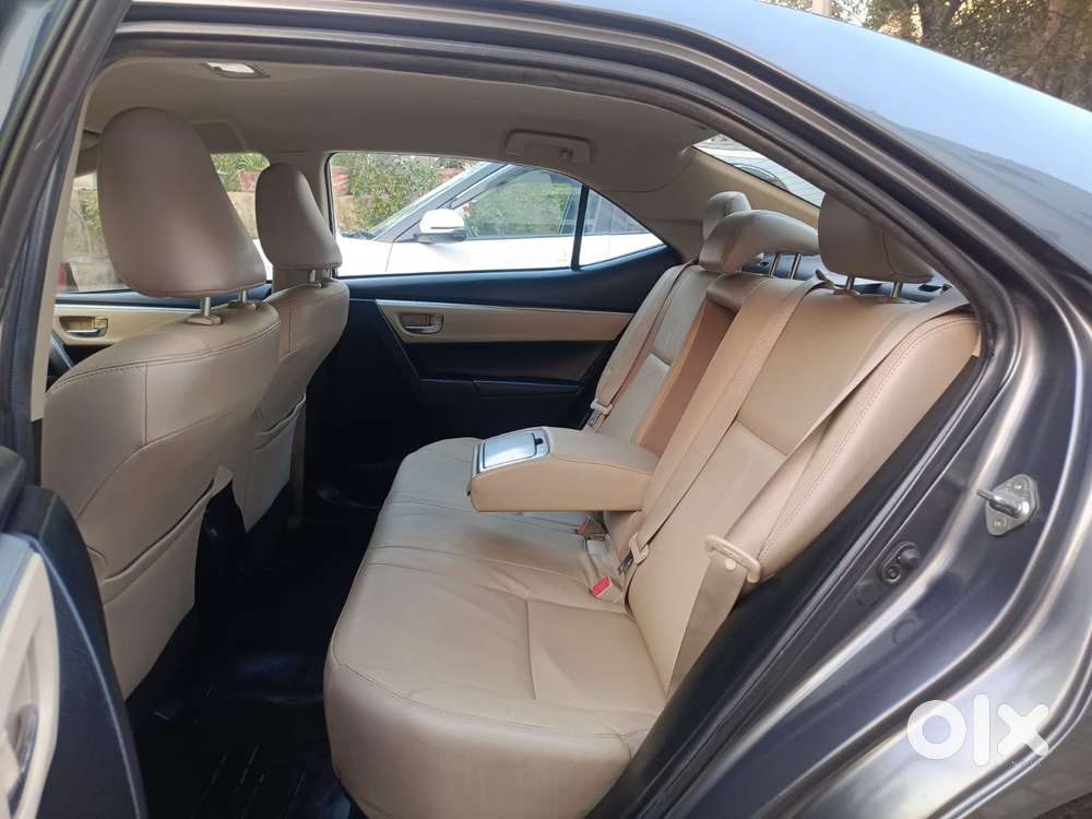 Toyota Corolla Altis Vl, 2016, Petrol