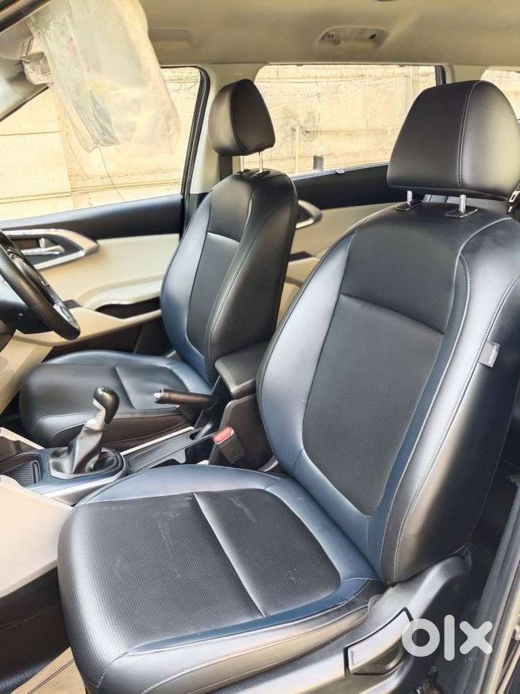 Kia Carens 1.5 Premium 7 Str, 2025, Diesel