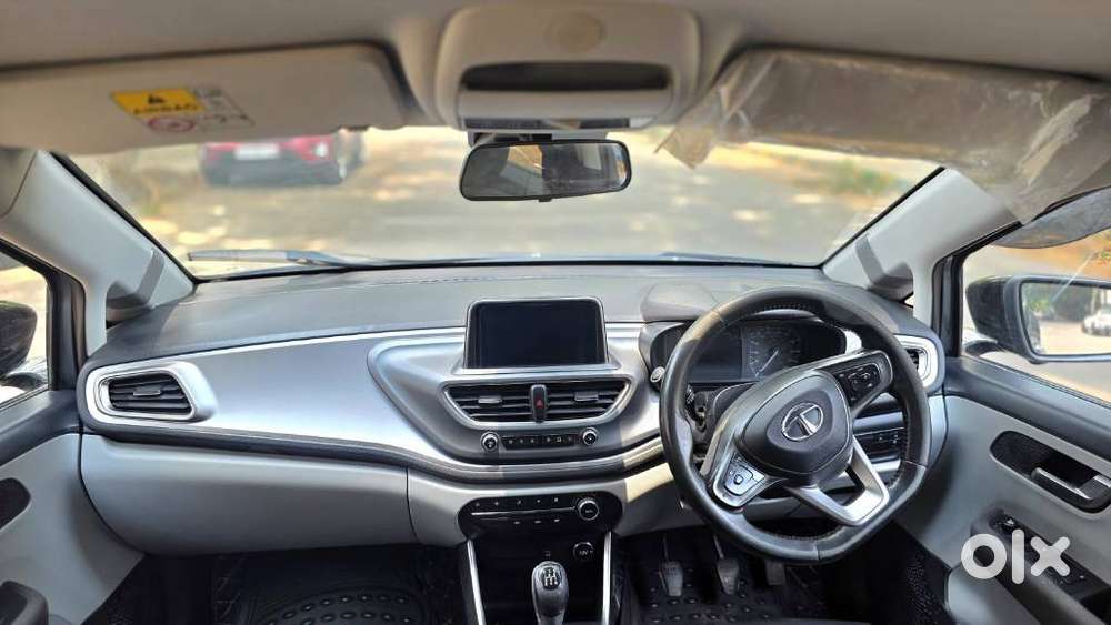 Tata Altroz Xz, 2020, Petrol
