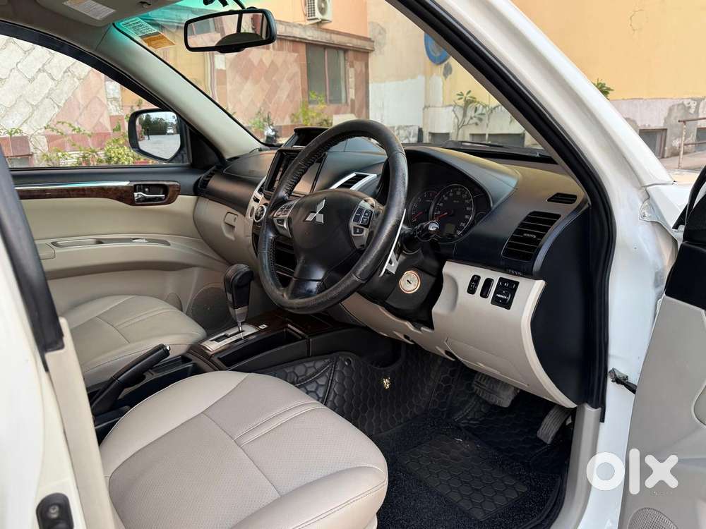 Mitsubishi Pajero Sport 4x2 Automatic, 2015, Diesel