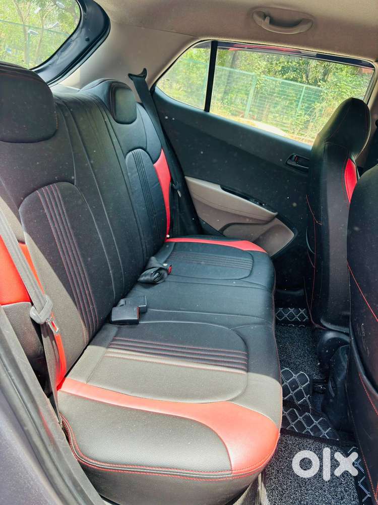 Hyundai Grand I10 2013-2016 At Sportz, 2017, Petrol