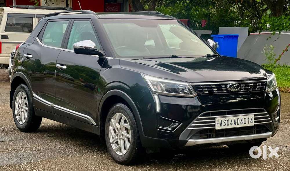 Mahindra Xuv300 W8, 2021, Petrol