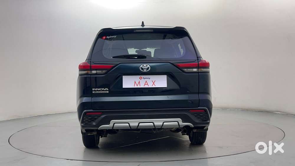 Toyota Innova Hycross 2.0 GX 8 STR, 2025, Petrol