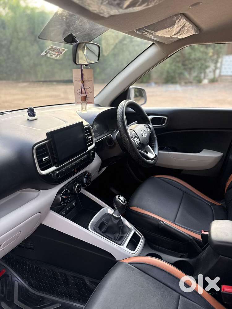 Hyundai Venue 1.5 S (o) Crdi, 2023, Diesel