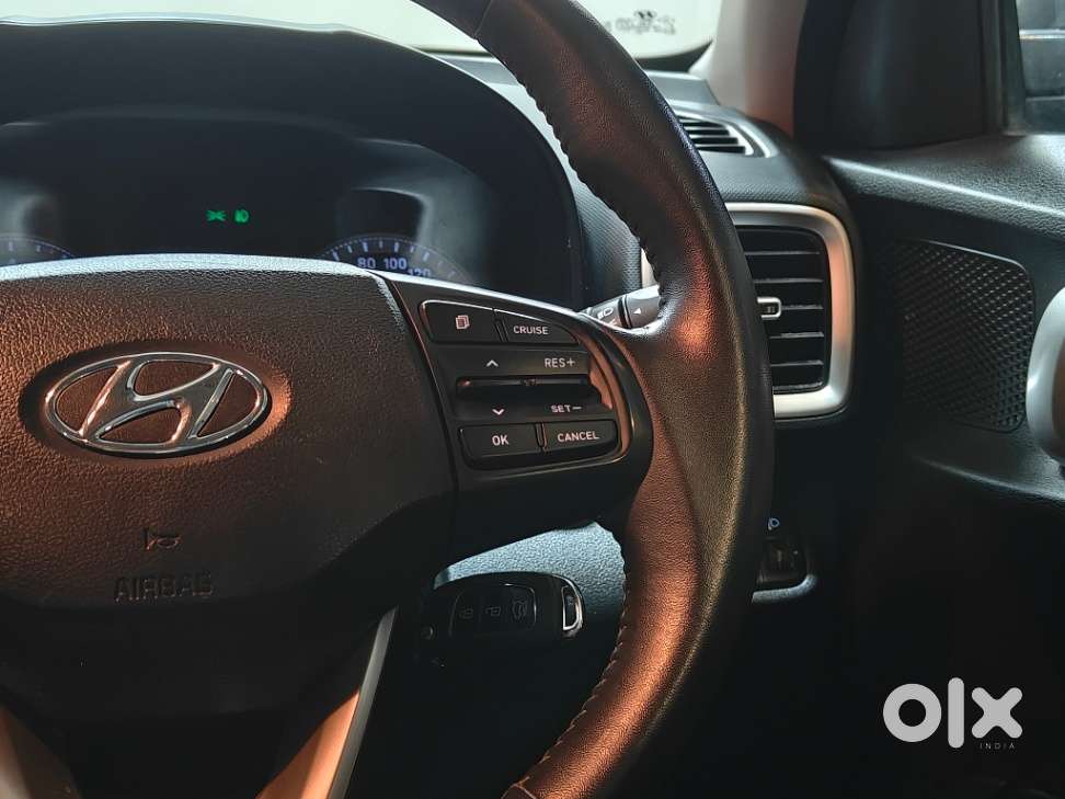 Hyundai Venue 1.0 Sx Turbo Imt, 2021, Petrol