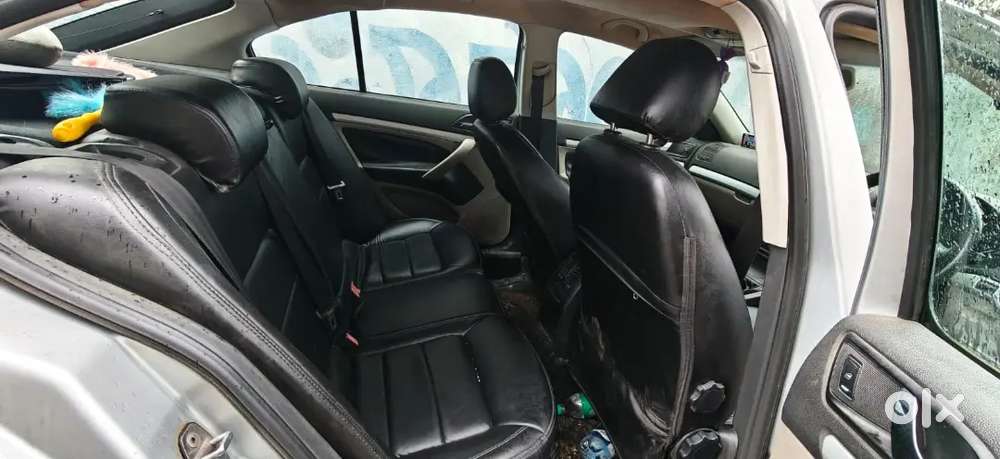 Skoda Laura Ambition 2009