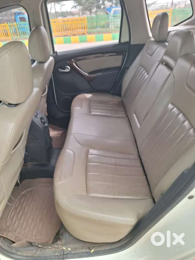 Renault Duster 2013 Diesel 183000 Km Driven