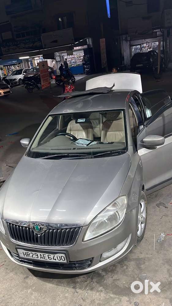 Skoda Rapid 2013 10000 Km Driven