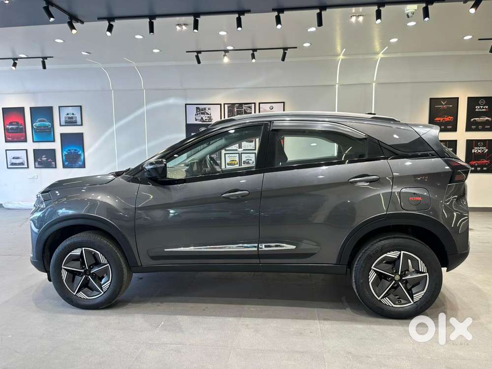 Tata Nexon Creative Plus S 1.2 Revotron Petrol 6 Mt, 2024, Petrol