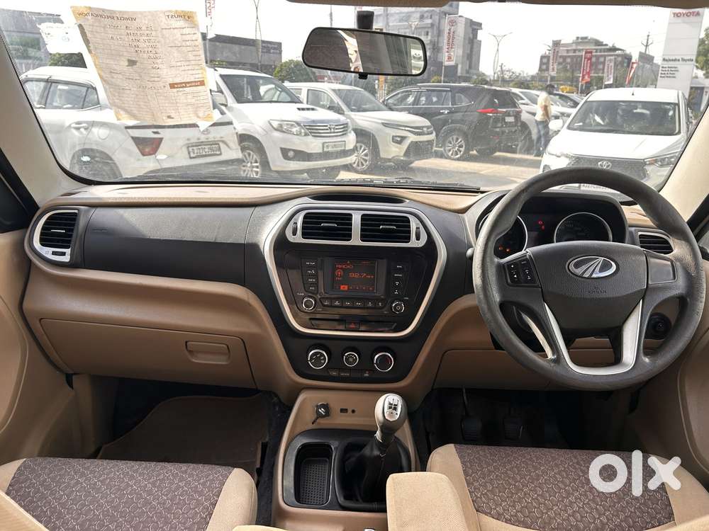 Mahindra Tuv 300 Mhawk100 T8, 2015, Diesel