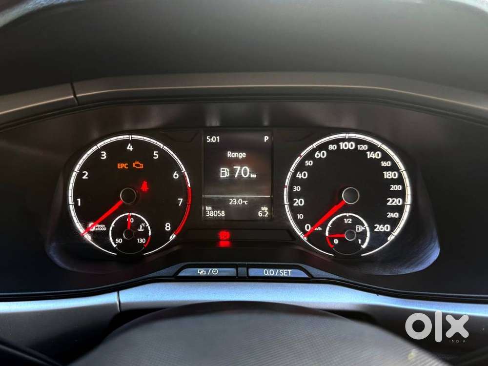 Volkswagen Taigun 1.0 Tsi Highline At, 2022, Petrol