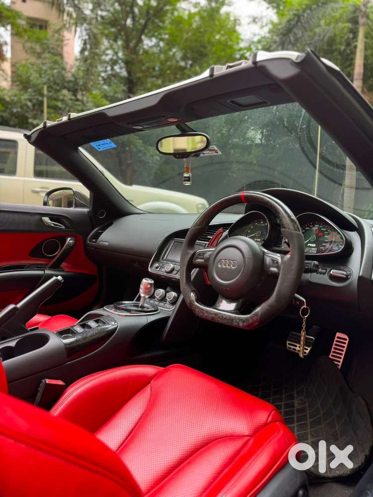 Audi R8 5.2 V10 Spyder, 2011, Petrol