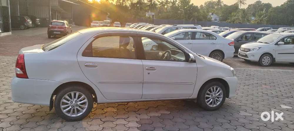 Toyota Etios 2018 Petrol 70000 Km Driven
