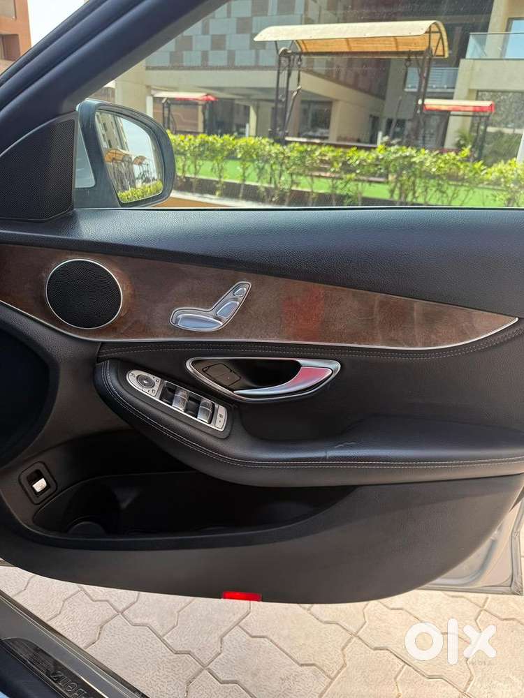 Mercedes-benz Diesel 2016 Car