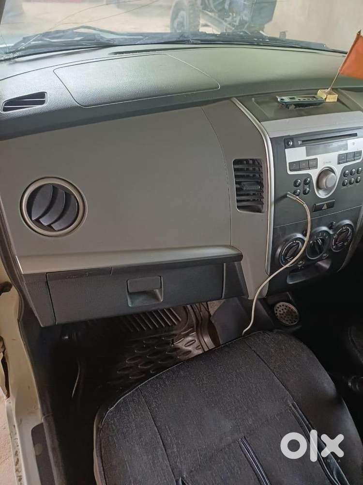 Maruti Suzuki Swift 2011