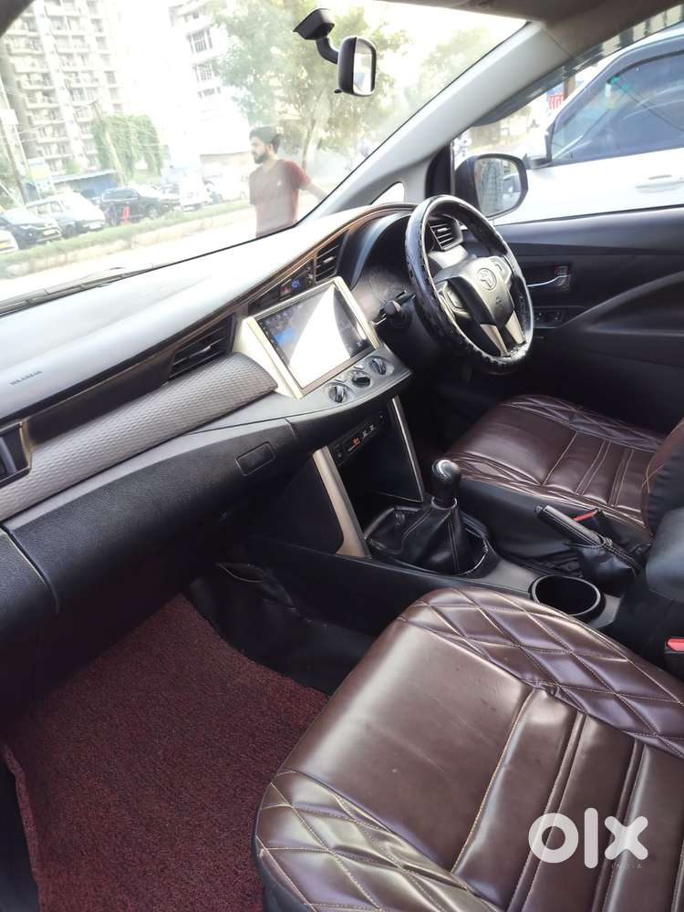 Toyota Innova Crysta 2.4 G Mt, 2016, Diesel