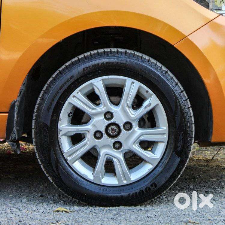 Tata Tiago 1.05 Revotorq Xz Plus Dualtone, 2016, Cng & Hybrids