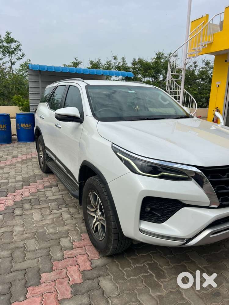 Toyota Fortuner Diesel 2024 Year
