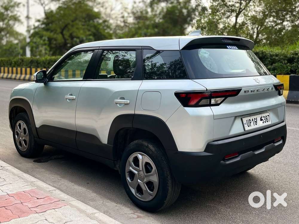Maruti Suzuki Brezza 1.5 Lxi Cng, 2025, Cng & Hybrids