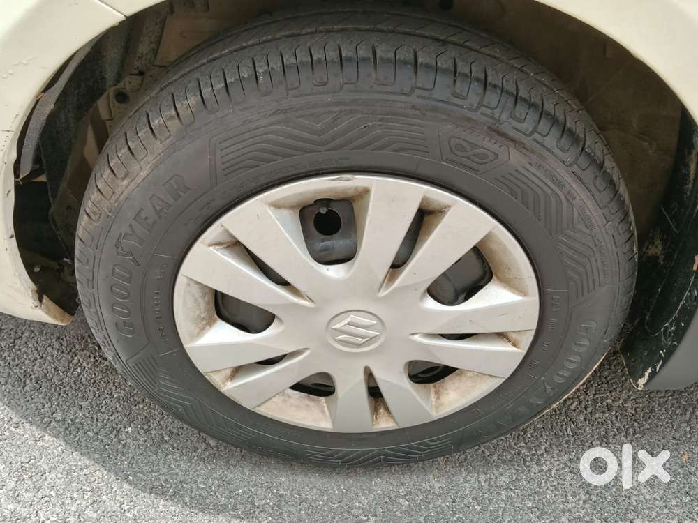 Maruti Suzuki Swift Dzire 1.3 Vxi, 2013, Petrol